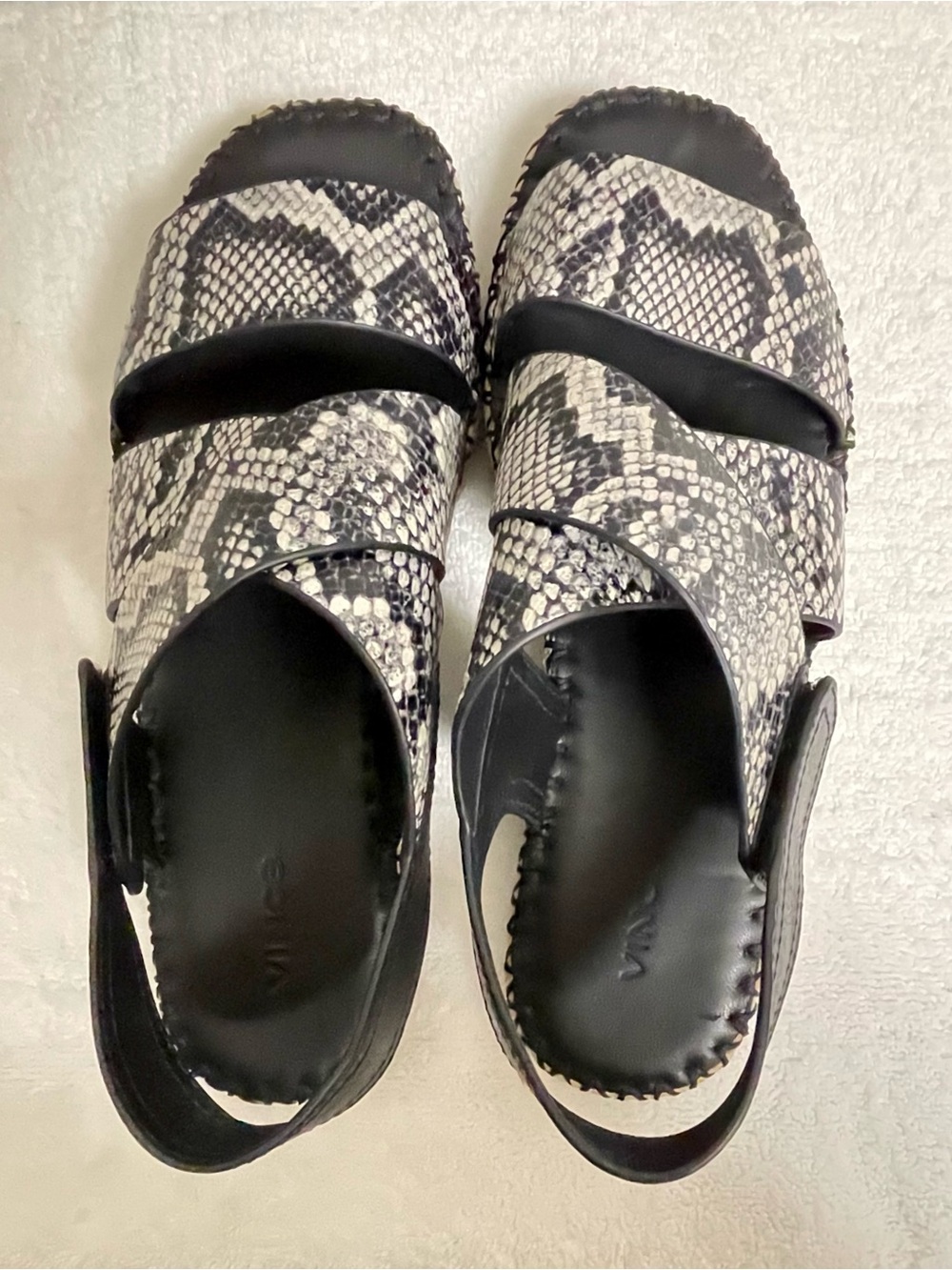 VINCE Tenison Espadrille Sandals Black Snakeskin Open Toe Womens 9.5M